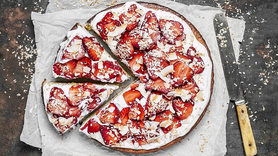 Erdbeer-Kokos-Torte von felix_scheel_1