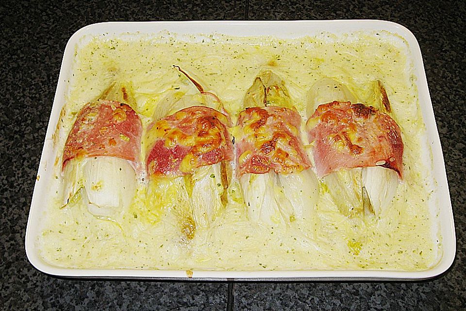 Chicoréegratin mit Schinken Chicoréegratin mit Schinken