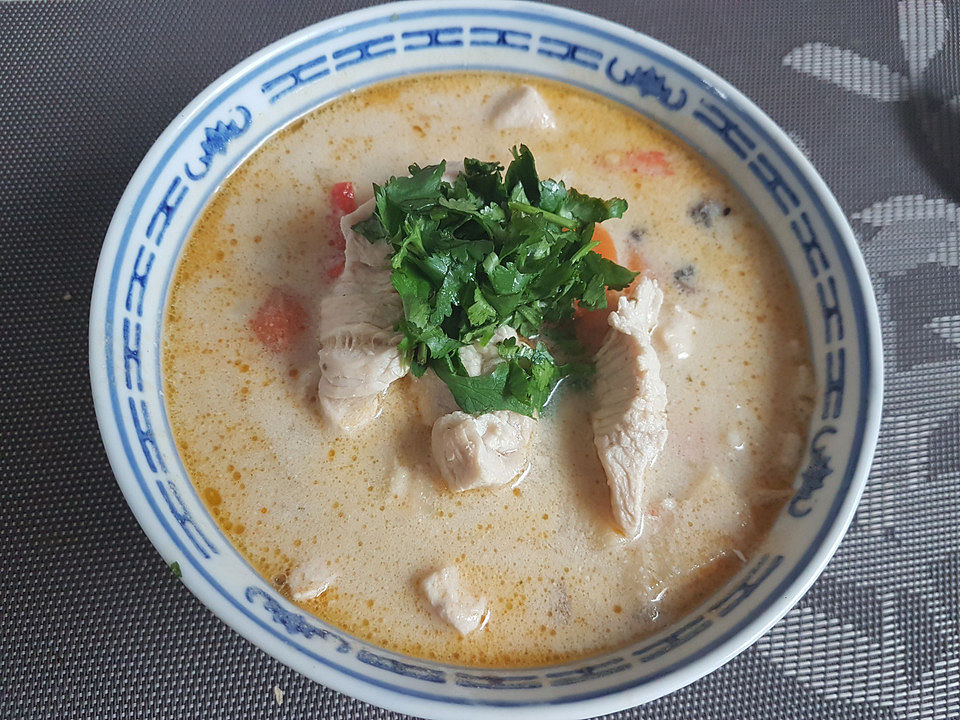 Tom Kha Gai - Thailändische Hühnersuppe von Thainetti| Chefkoch