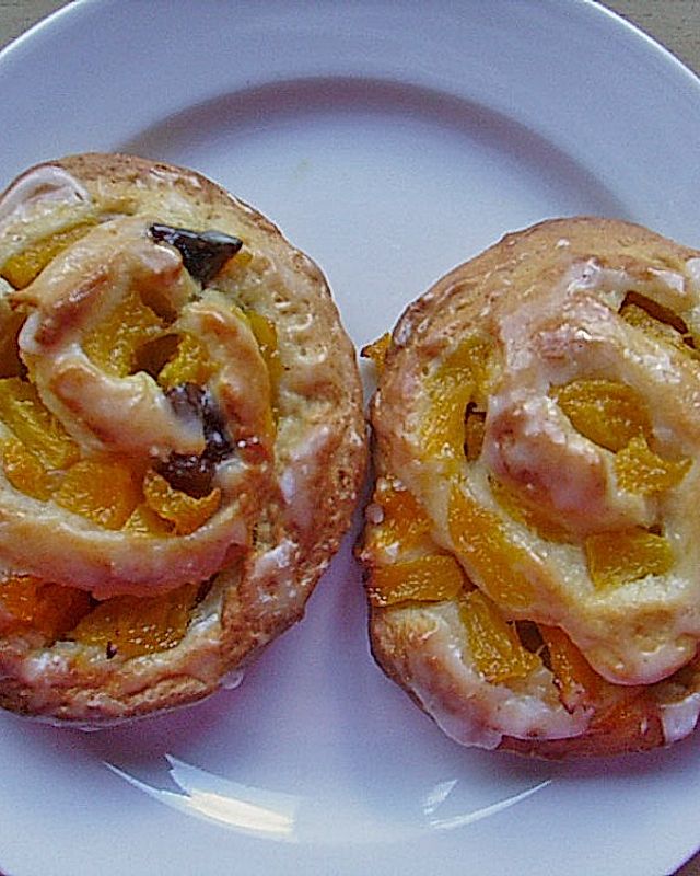 Pfirsich - Rosinen - Schnecken