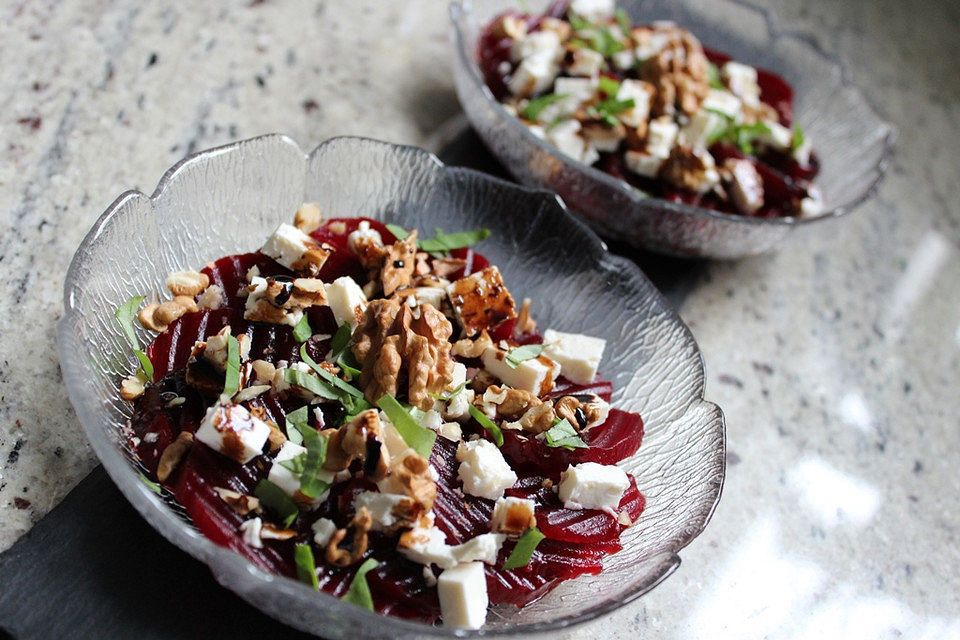 Rote Bete - Salat mit Schafskäse