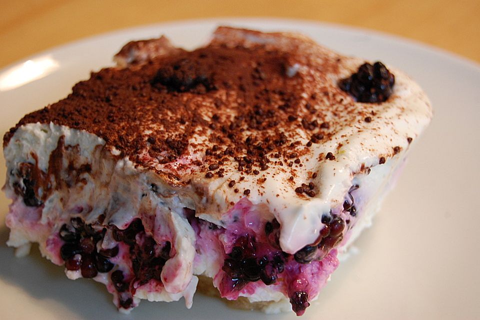 Brombeer-Tiramisu