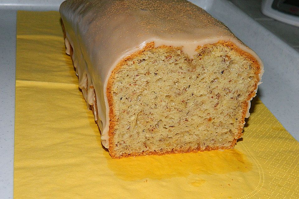 Französischer Joghurt - Nusskuchen