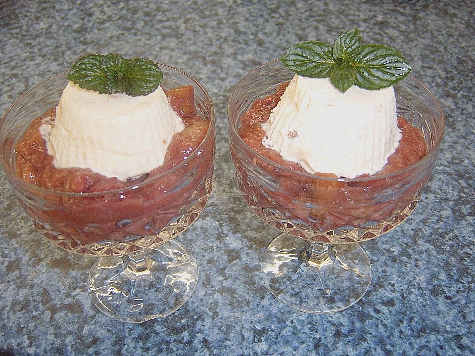 Ingwerparfait mit Rhabarberkompott von elli58| Chefkoch