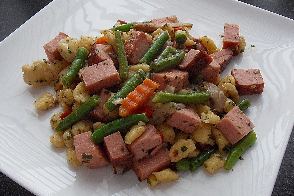 Bauernpfanne mit Wurst