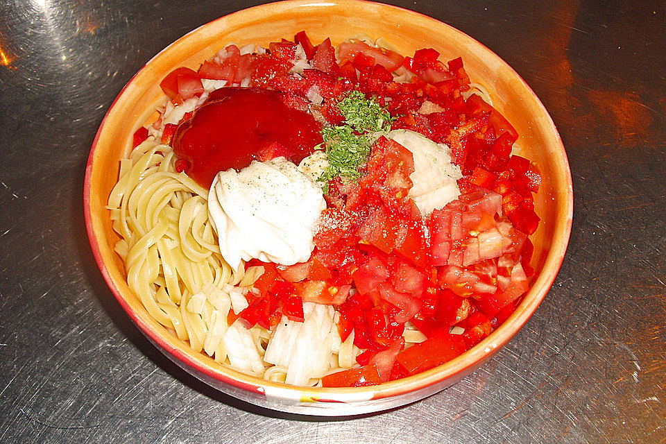 Spaghetti-Thunfisch-Salat