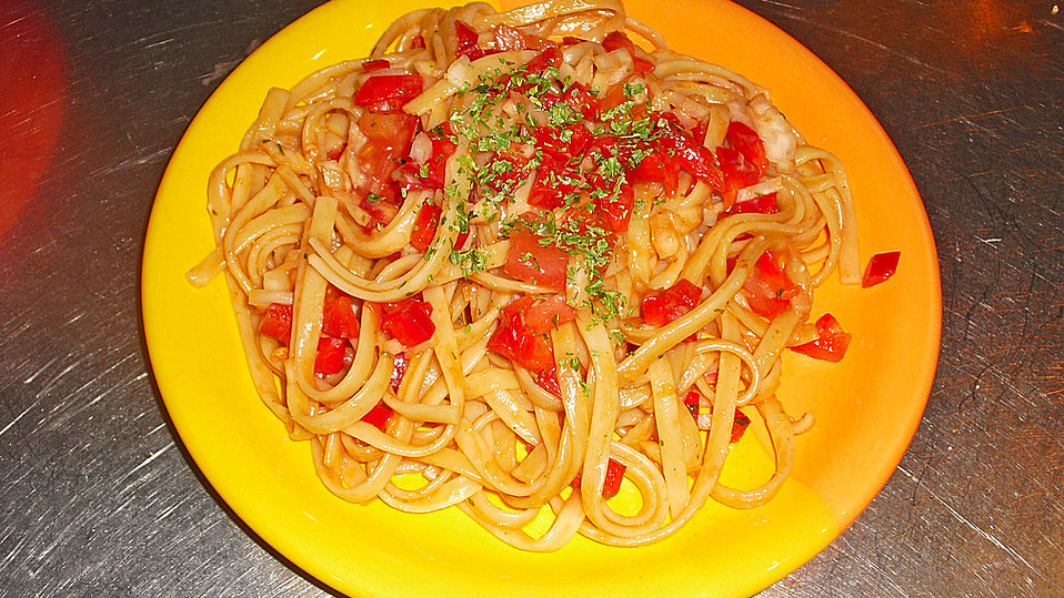 Spaghetti-Thunfisch-Salat von *Kristina* Spaghetti-Thunfisch-Salat von *Kristina*
