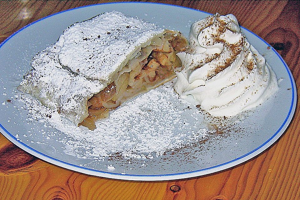 Apfelstrudel