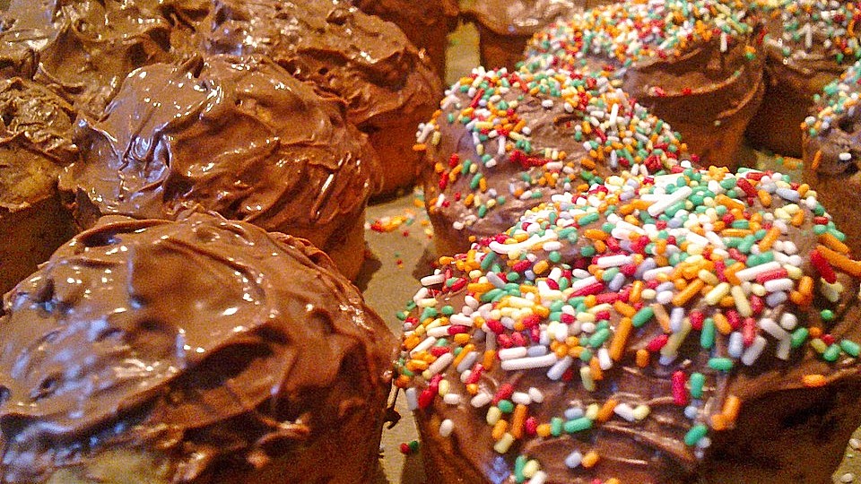 Schokoladen - Nuss - Muffins von staldi| Chefkoch