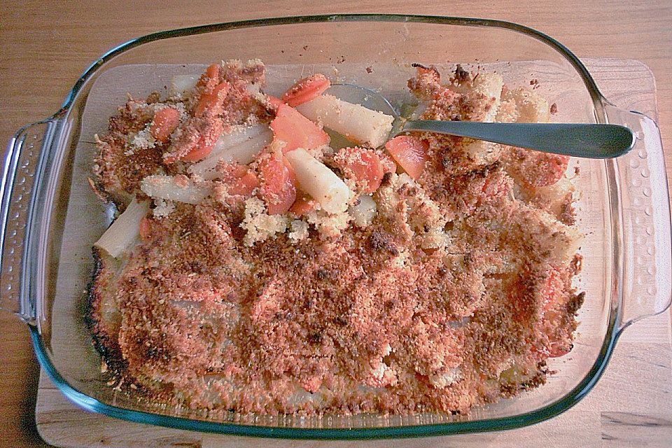 Schwarzwurzel - Möhren - Gratin mit Parmesankruste