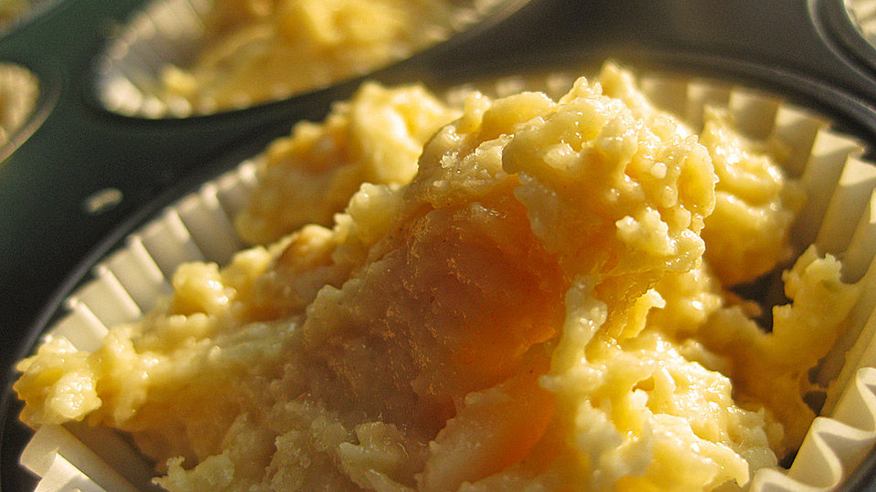 Weiße Schokoladen - Macadamia - Muffins von Cappuccino Weiße Schokoladen - Macadamia - Muffins von Cappuccino