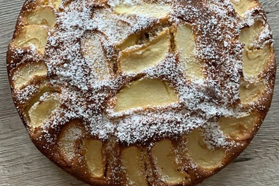 Apfelkuchen schnell und einfach Apfelkuchen schnell und einfach