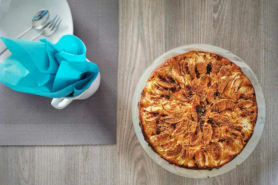 Apfelkuchen schnell und einfach Apfelkuchen schnell und einfach