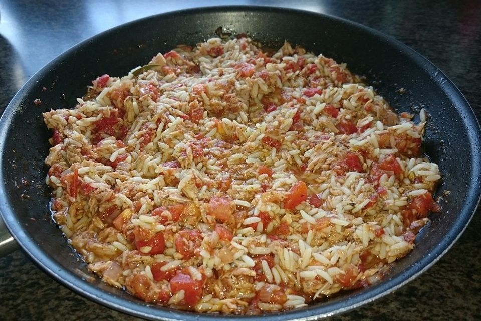 Thunfisch - Tomatenreis Thunfisch - Tomatenreis
