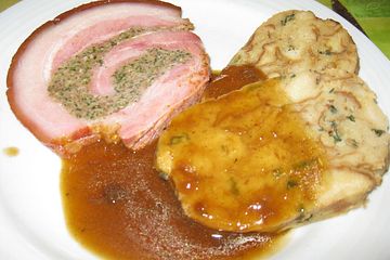 Gefullter Schweinebauch Mit Kruste Chefkoch 