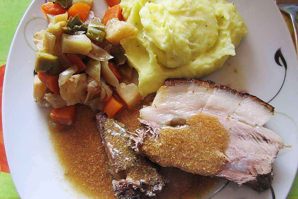 Krustenbraten mit Knoblauch