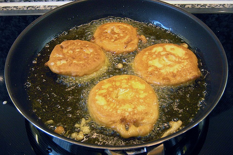 Apfelbeignets Apfelbeignets