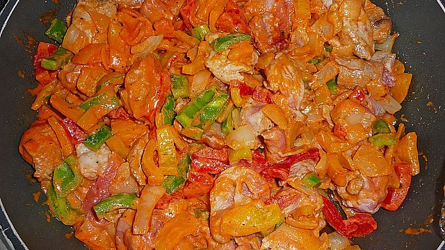 Spätzleauflauf mit Schweinefleisch und Paprika von berniek007