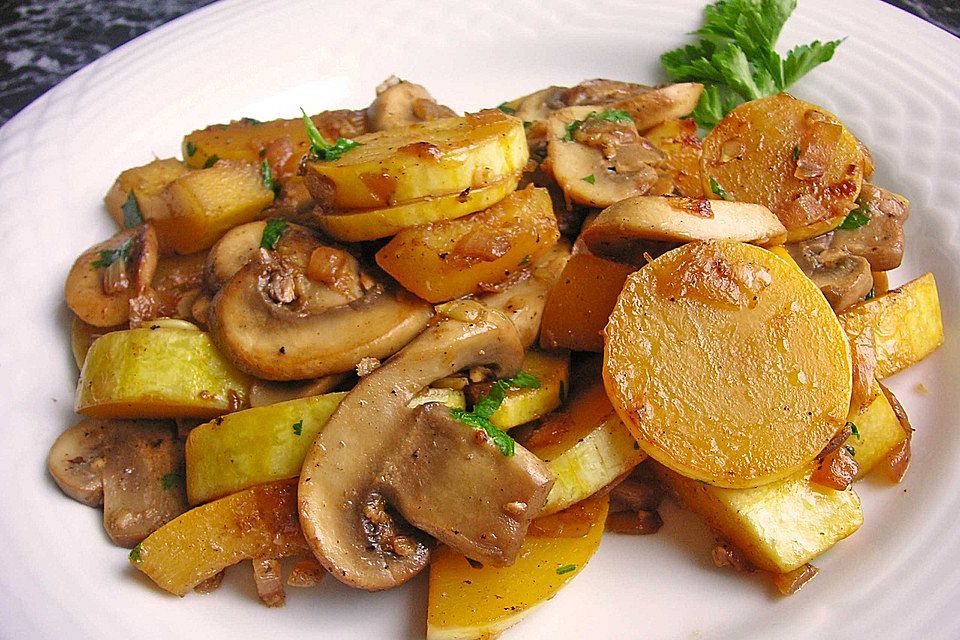 Zucchini-Champignon-Pfanne