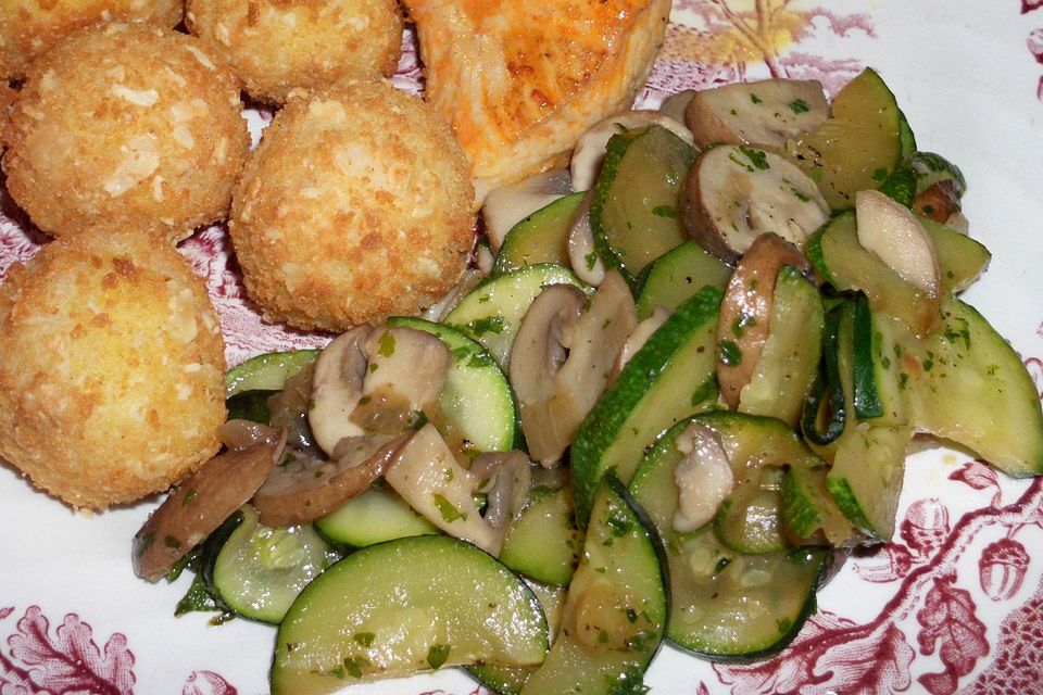 Zucchini-Champignon-Pfanne