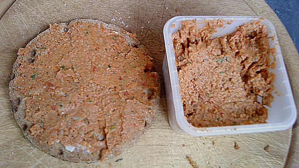 Tomaten-Nuss-Pesto von Malta1993