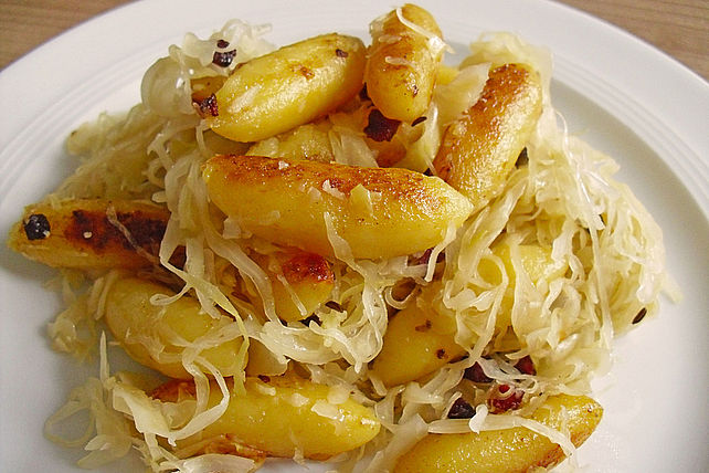 Schupfnudeln mit Kraut und Speck| Chefkoch