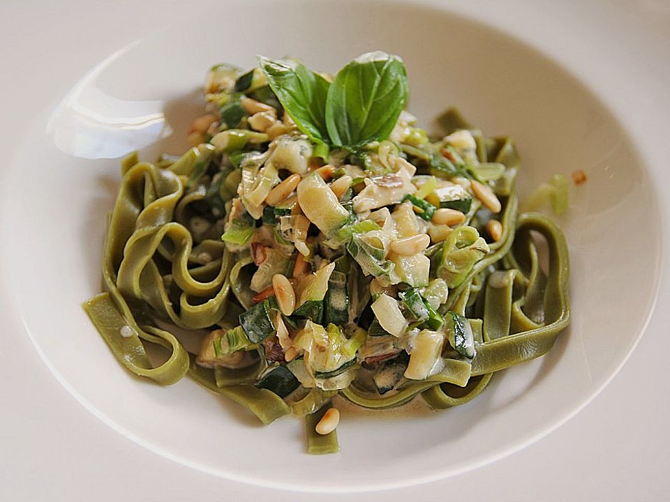 Pasta Mit Zucchini - Roquefort - Sauce Von Stiermädchen | Chefkoch