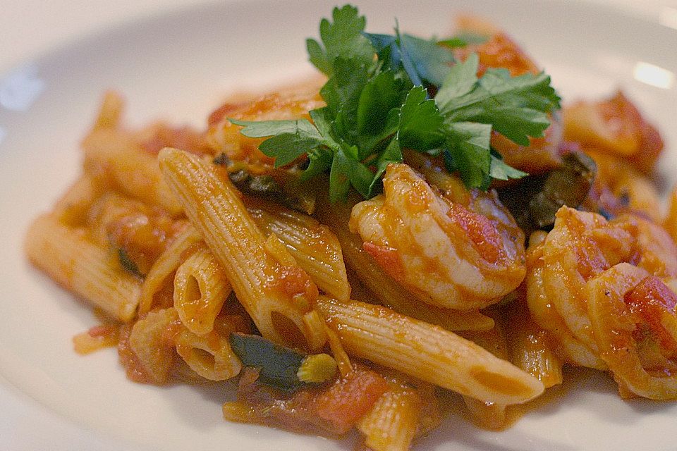 Rigatoni mit Tomaten - Fenchel - Sauce