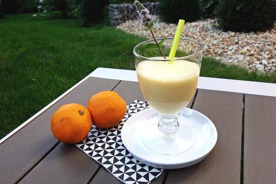 Orangen - Joghurt - Getränk