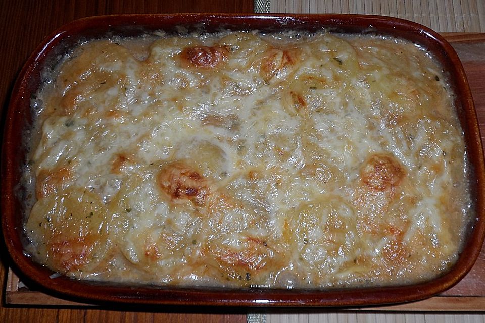 Einfacher Kartoffelgratin