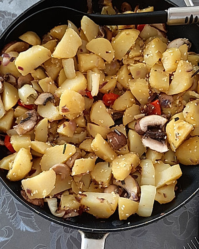 Kartoffel - Pilz - Paprika - Haschee