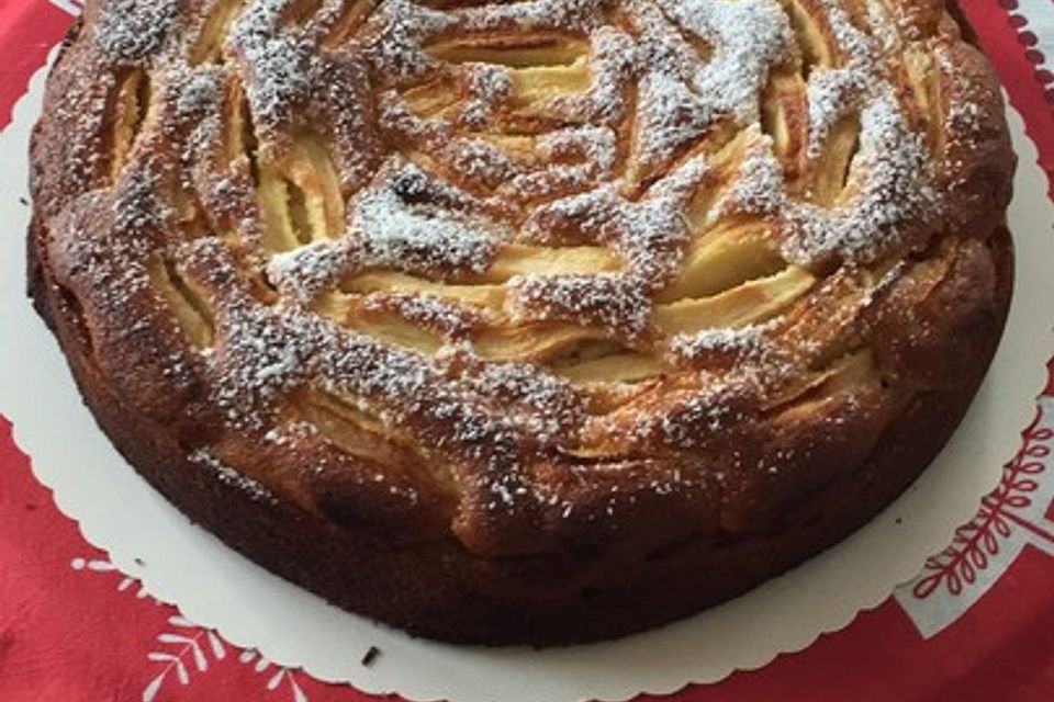 Apfelkuchen schnell und fein