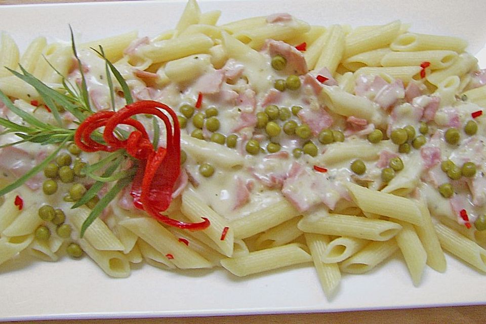 Spaghetti alla panna Spaghetti alla panna
