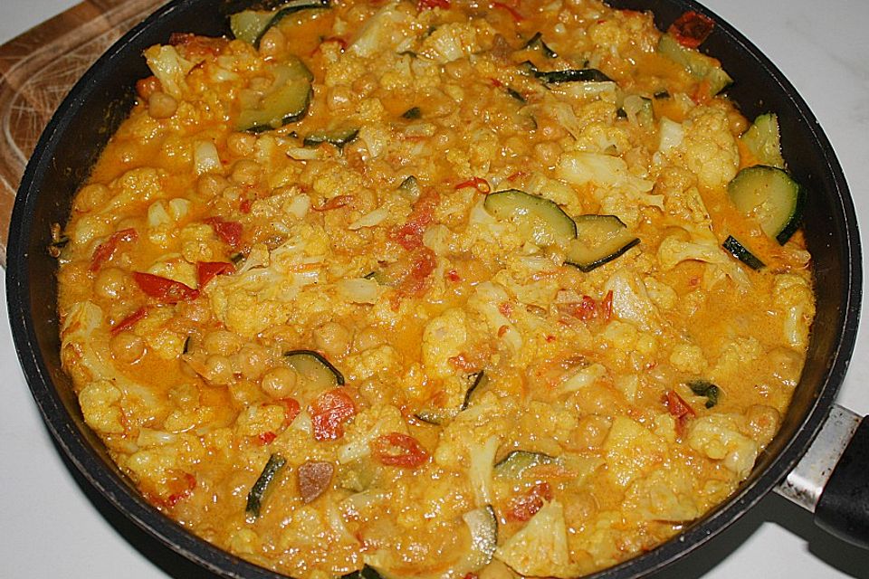 Vegetarisches Gemüsecurry Vegetarisches Gemüsecurry