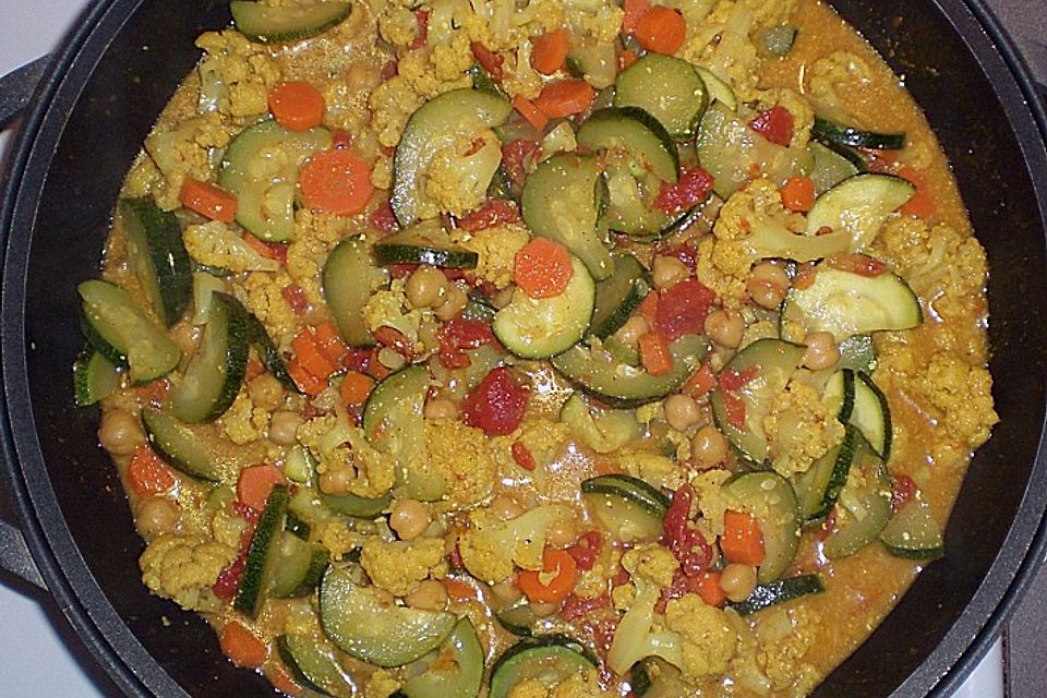 Vegetarisches Gemüsecurry Vegetarisches Gemüsecurry
