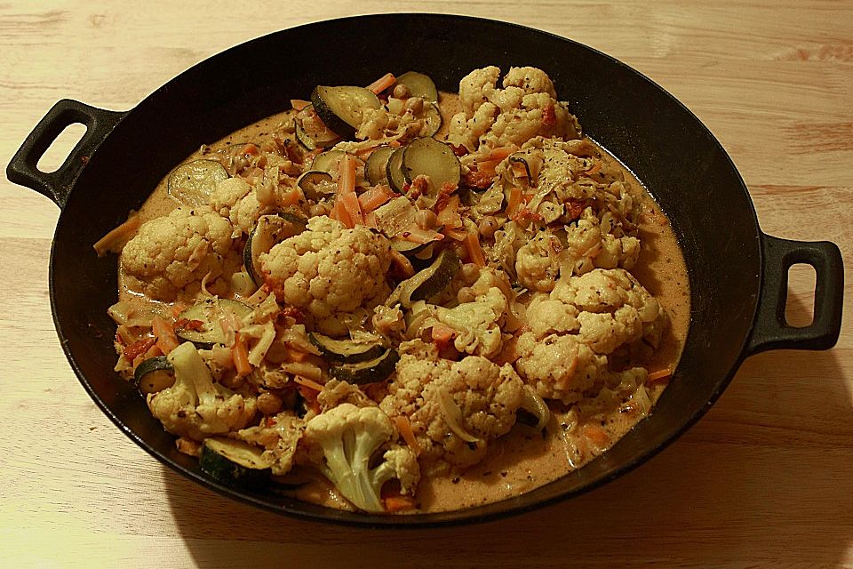 Vegetarisches Gemüsecurry Vegetarisches Gemüsecurry