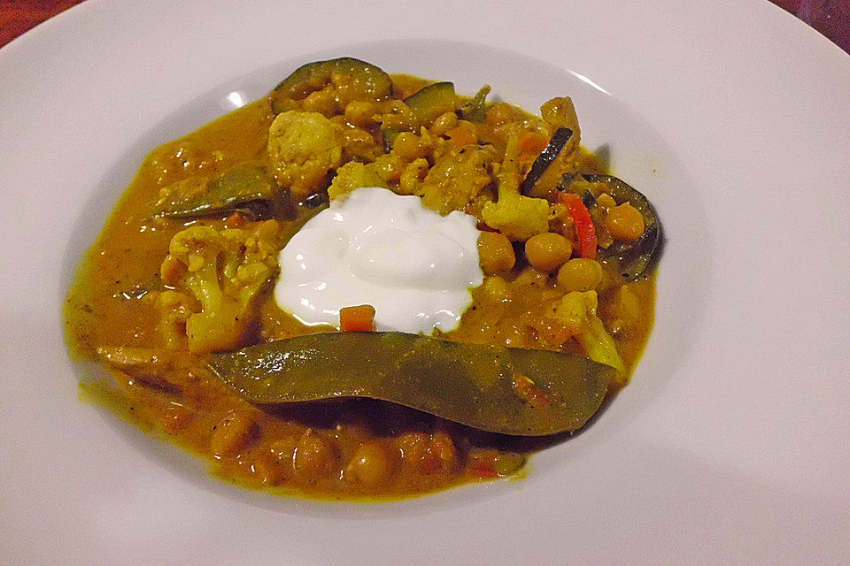 Vegetarisches Gemüsecurry Vegetarisches Gemüsecurry