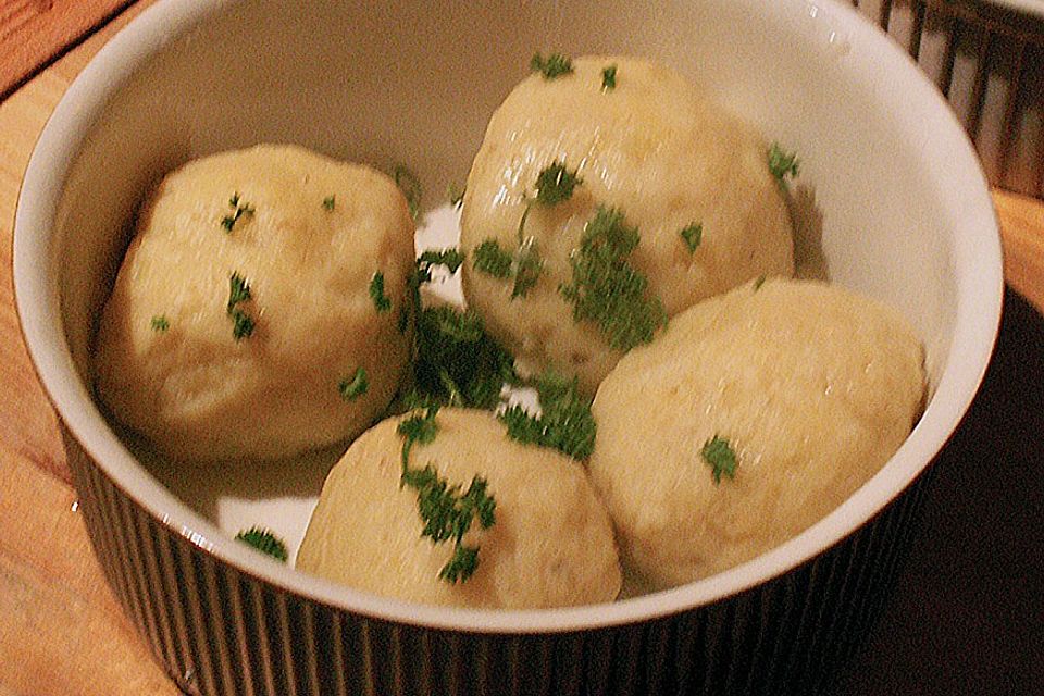 Nicoises Kartoffelknödeln