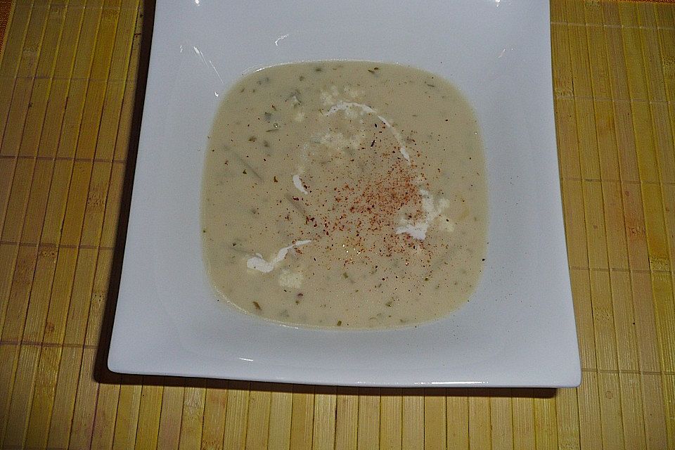 Spargelsuppe