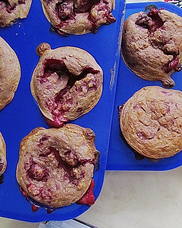 Himbeer - Reis - Muffins mit Marmeladenfüllung