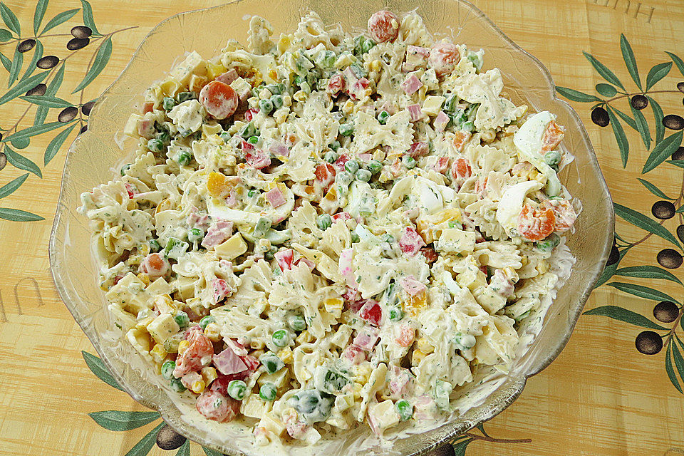 Konfetti - Nudelsalat à la Maren Konfetti - Nudelsalat à la Maren