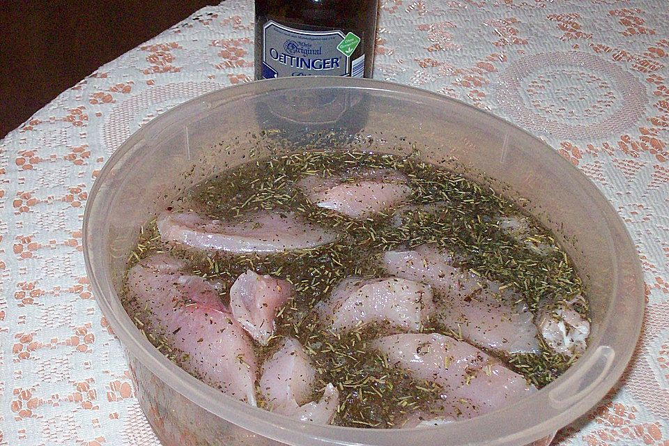 Einfache Bier - Marinade mit Grillfleisch