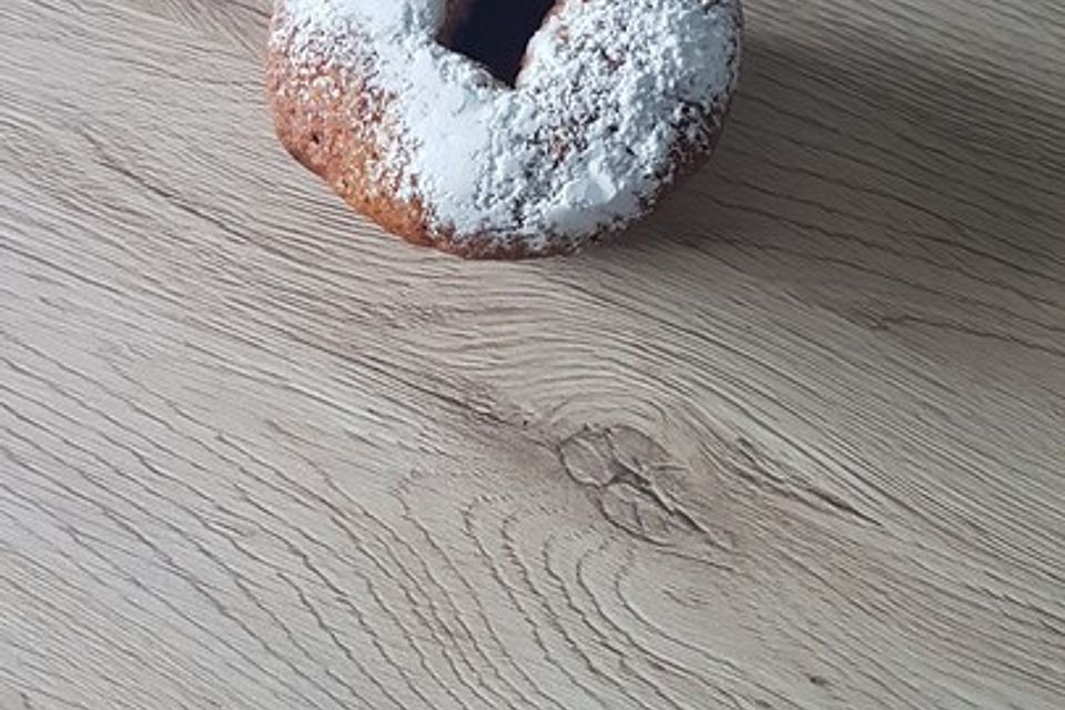 Himbeermuffins mit saurer Sahne Himbeermuffins mit saurer Sahne