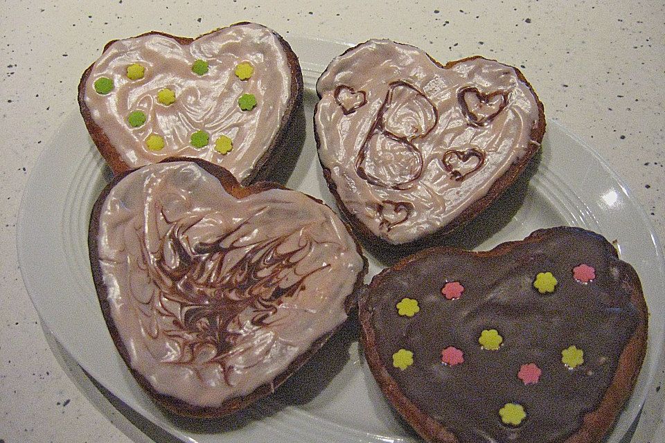 Himbeermuffins mit saurer Sahne Himbeermuffins mit saurer Sahne