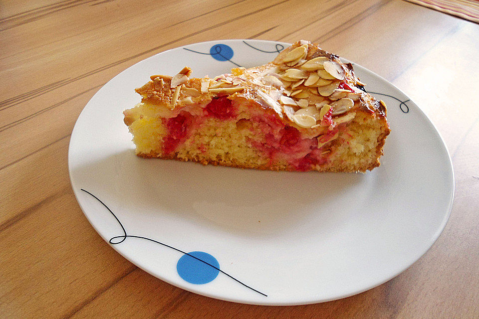 Himbeermuffins mit saurer Sahne Himbeermuffins mit saurer Sahne