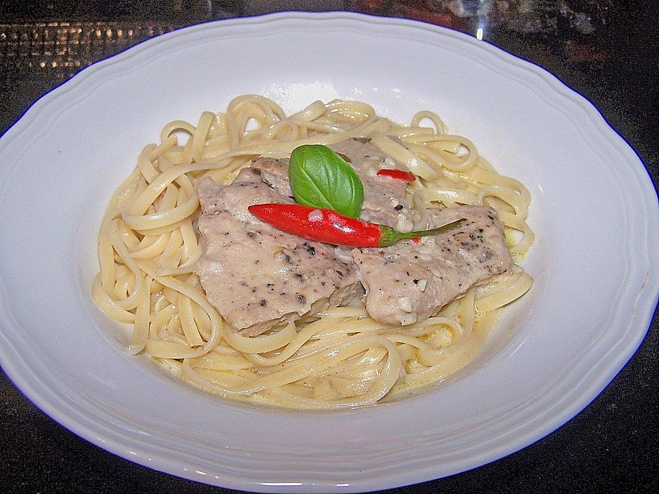 SABO - Schweineschnitzel in scharfer Knoblauch Sauce von S.B. 5 | Chefkoch