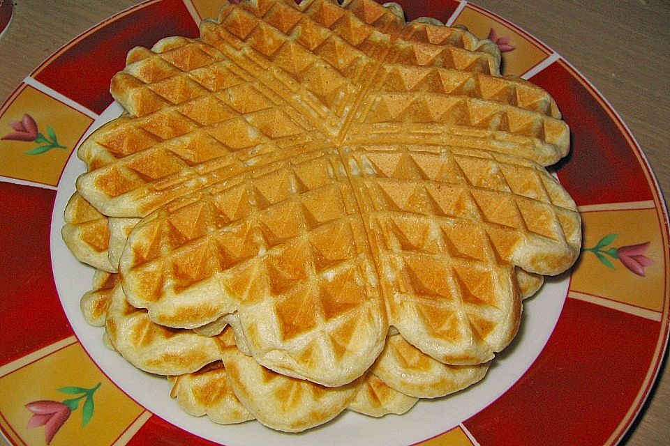 Amerikanische Waffeln mit Ahornsirup