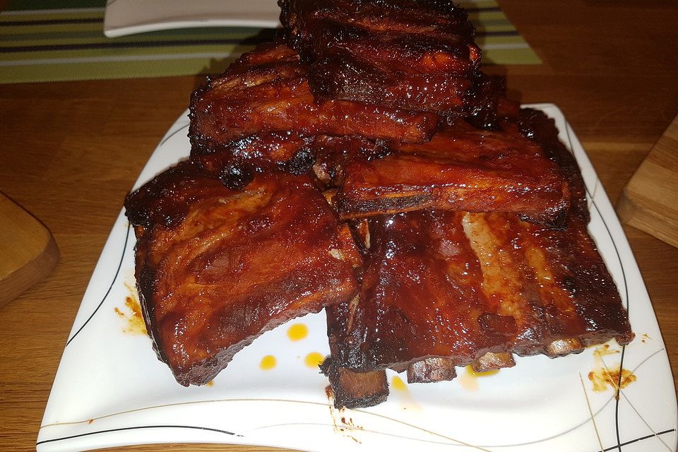 Spareribs mit amerikanischer BBQ-Sauce