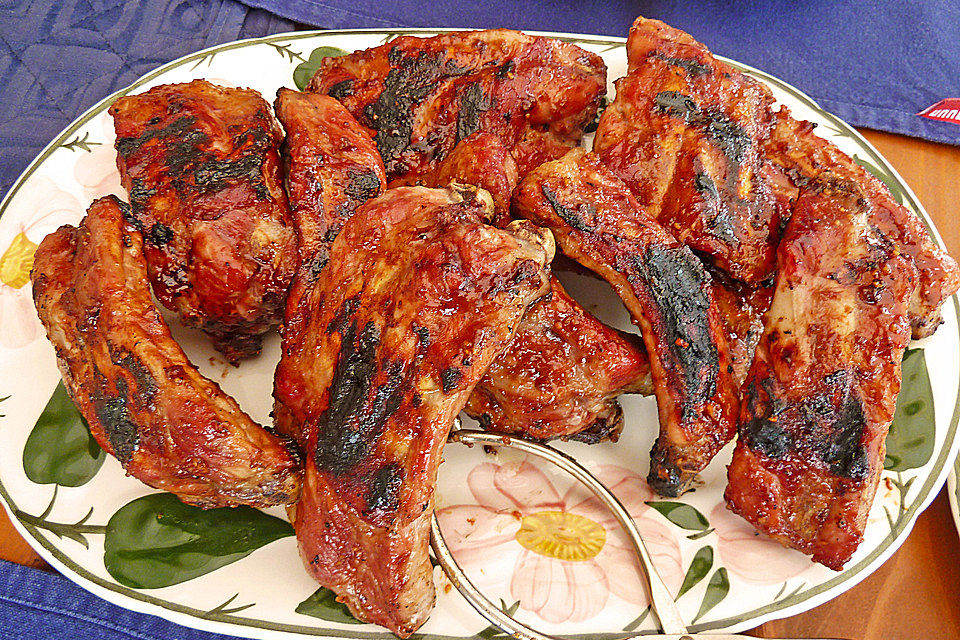 Spareribs mit amerikanischer BBQ-Sauce