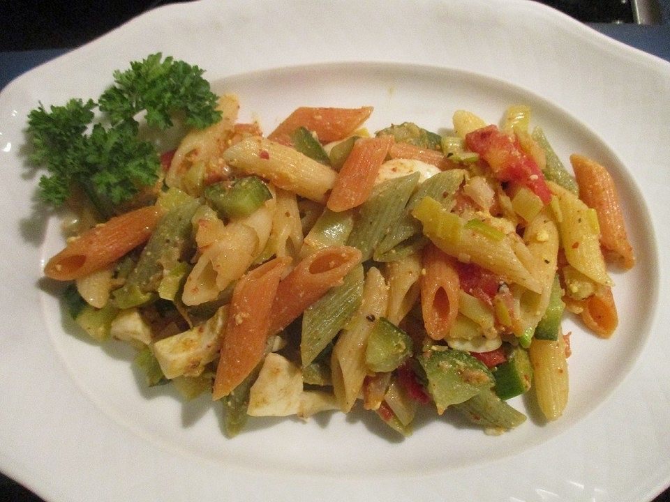 Variation Von Variation Von Nudelsalat Sommerrez - Rezepte Suchen